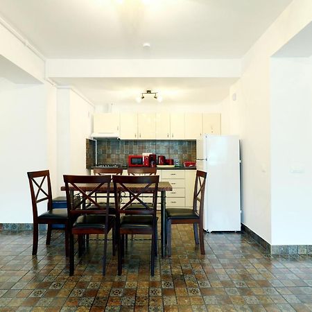Sofia Apartment Сіная Екстер'єр фото