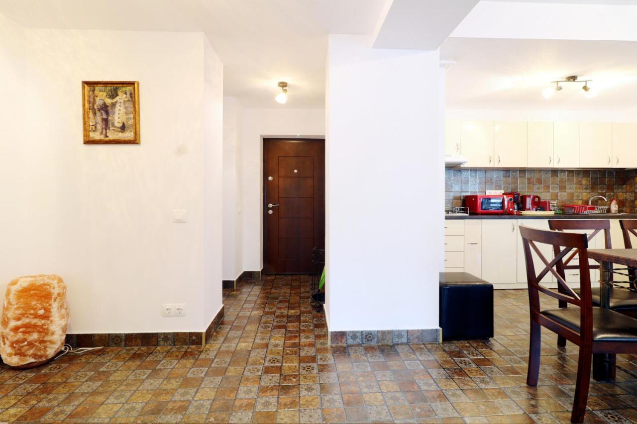 Sofia Apartment Сіная Екстер'єр фото