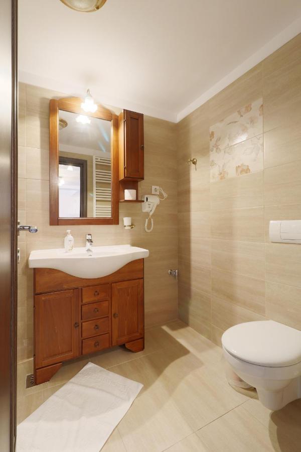 Sofia Apartment Сіная Екстер'єр фото