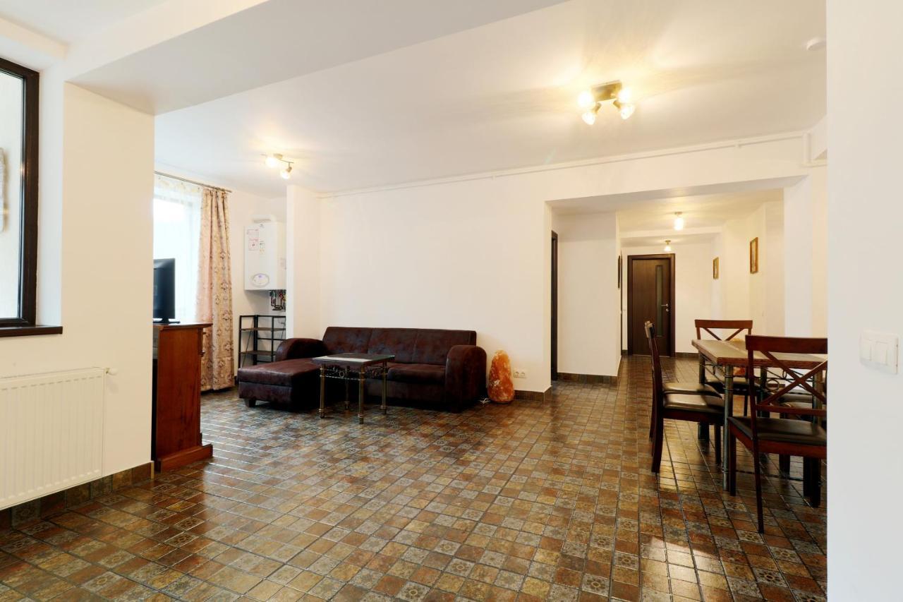 Sofia Apartment Сіная Екстер'єр фото